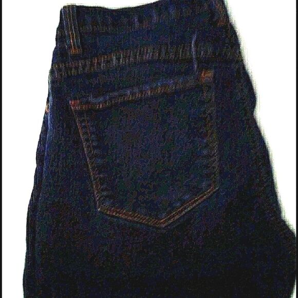 HOST PICK Forever 21 Dark Washed Everyday Casual Skinny Jeans - Picture 4 of 7